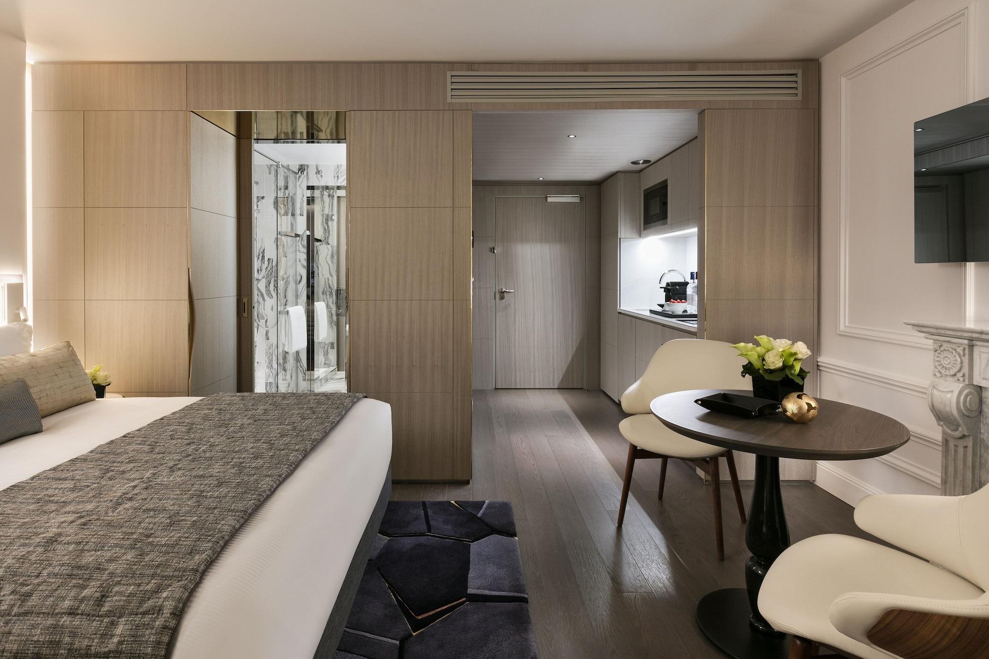 La Clef Champs-elysees By The Crest Collection Hotel Paris