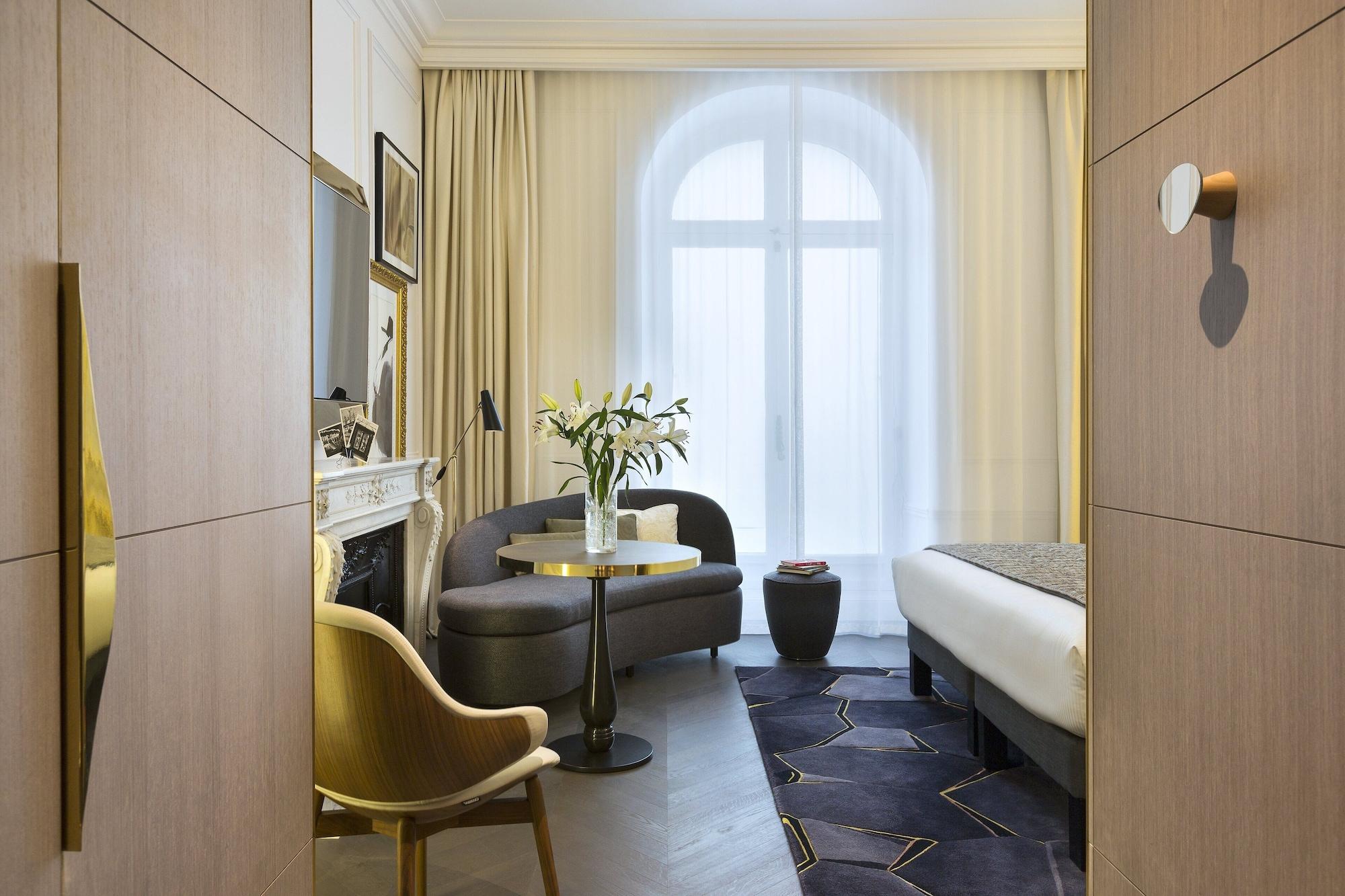 La Clef Champs-elysees By The Crest Collection Hotel Paris
