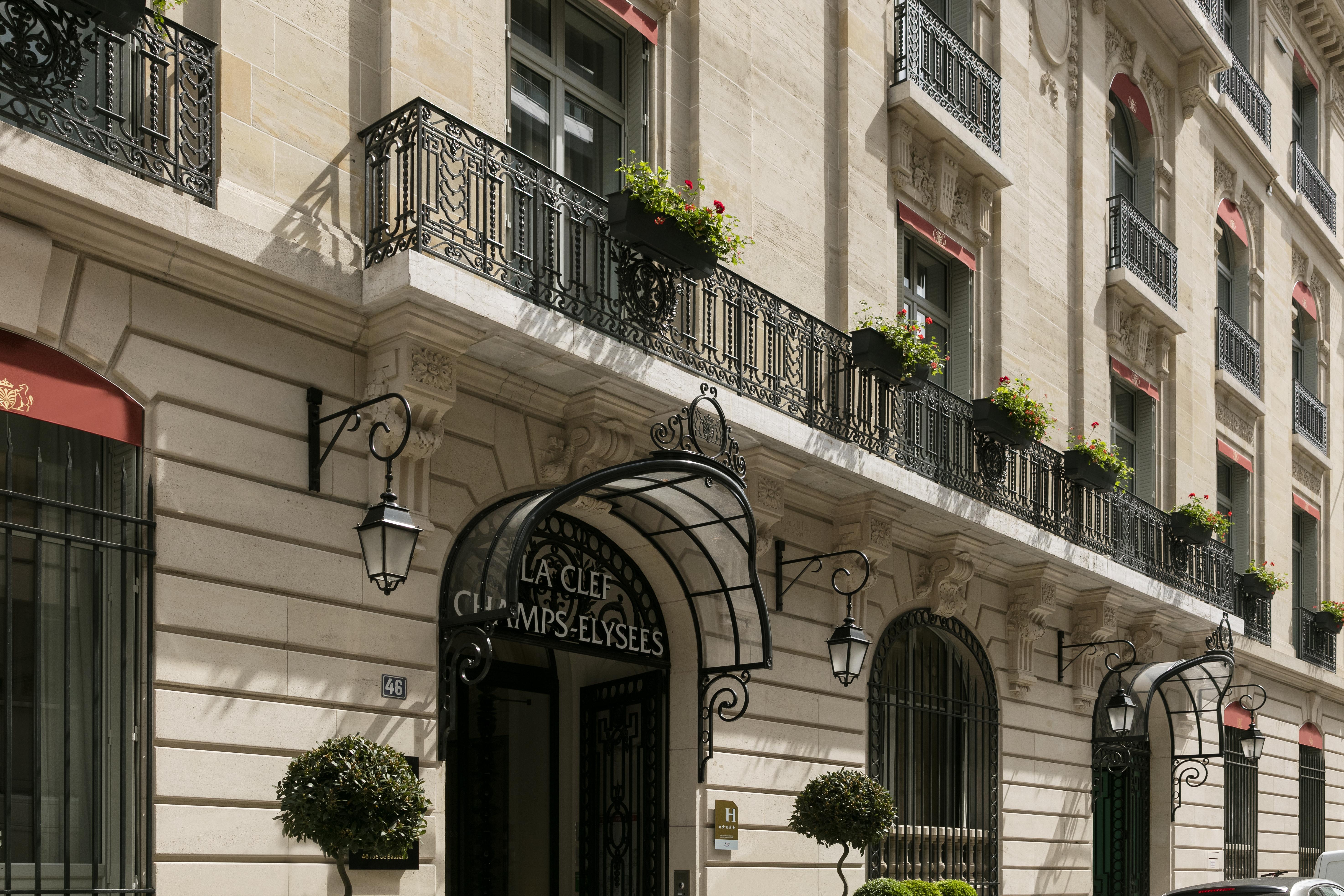 La Clef Champs-elysees By The Crest Collection